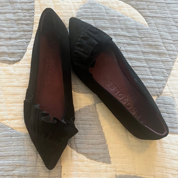 Aerosols adorable flats: size 10 - Picture 1 of 2
